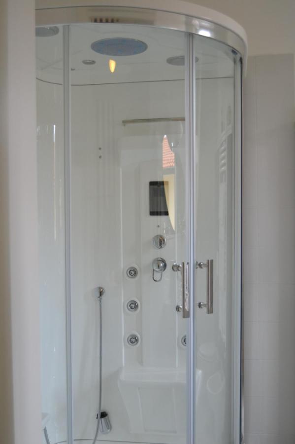 Hotel Butterfly - We Suite Torre del Lago Puccini Exterior foto