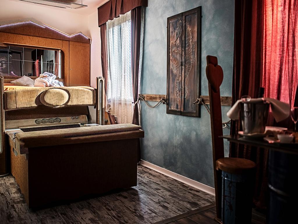 Hotel Butterfly - We Suite Torre del Lago Puccini Exterior foto